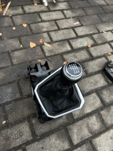 РУЧКА ПЕРЕКПП SANDERO III 349015097R