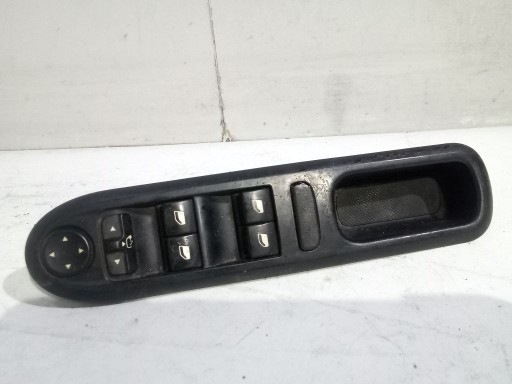 Peugeot 407 panel window control switch 96468704XT