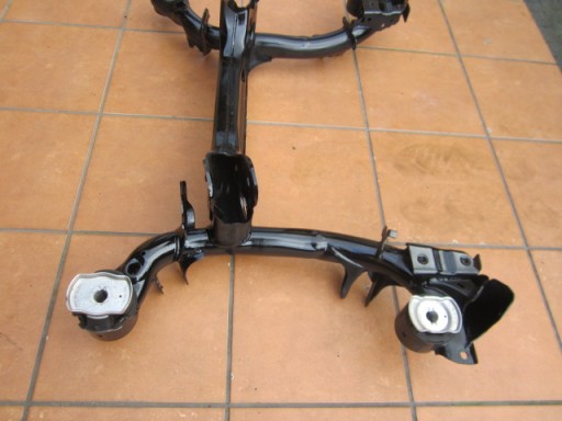 4G0521101K - Audi a4 b9 8w0 балка підвіски люлька задня візок 5xy