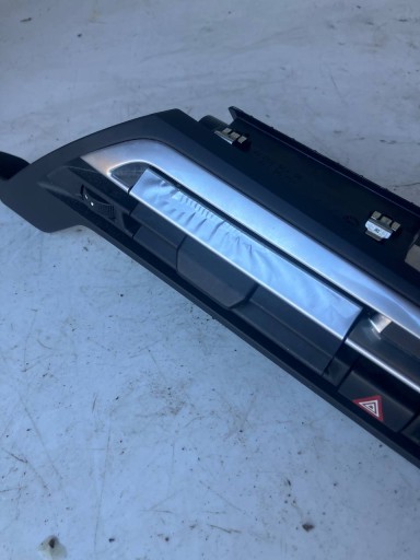 grid air conditioning devices central CITROEN C4 PICASSO II EUROPA CHROM #29