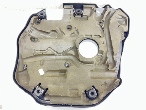 fedél motorfedél B32 B38 B46 B48 BMW F45 F46 F48 X1 F39 X2 8601632