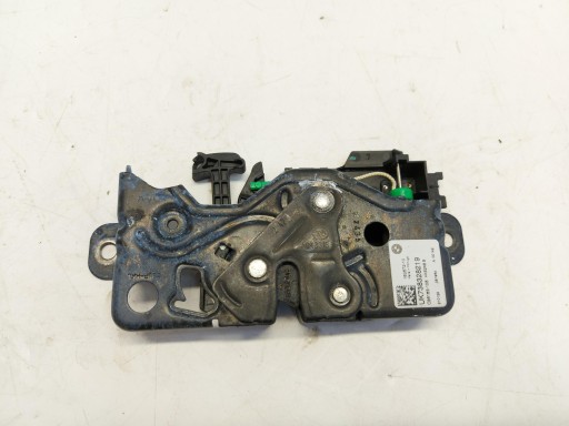 BMW F40 M135i lock bonnet boot 738328219