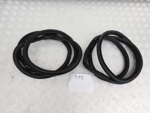 Audi A3 S3 RS3 8Y gasket door rear part left right OEM