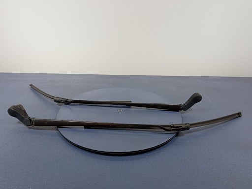 VOYAGER IV CARAVAN ВАЖЕЛІ СКЛООЧИСНИКА СПЕРЕДУ