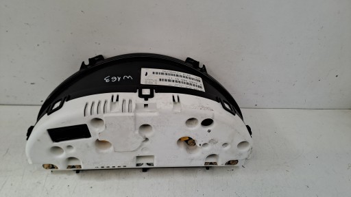 dials 1635400711 Mercedes ML W163