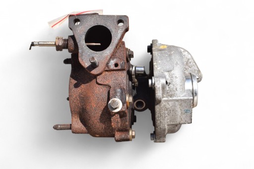 turbo AUDI A4 B8 A5 8T A6 C6 Q5 8R SEAT EXEO 2.0 TDI 03L145702D