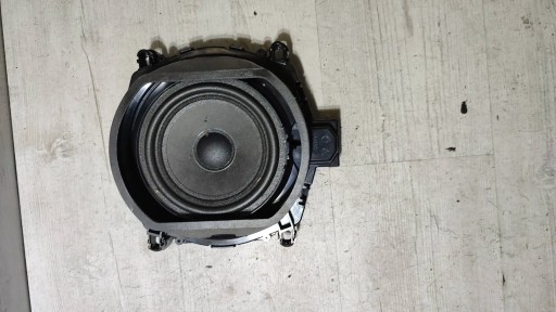 BMW X3 F25 15r 2.0d speaker