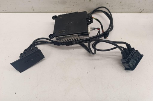 Контролер usb/aux mercedes-benz eqe (v295) a2068205401 електричний 460kw 2024 р.