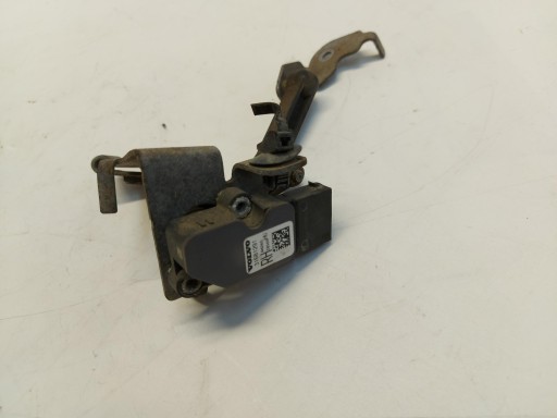 VOLVO V60 II Sensor POZIOMOWANIA Leuchten