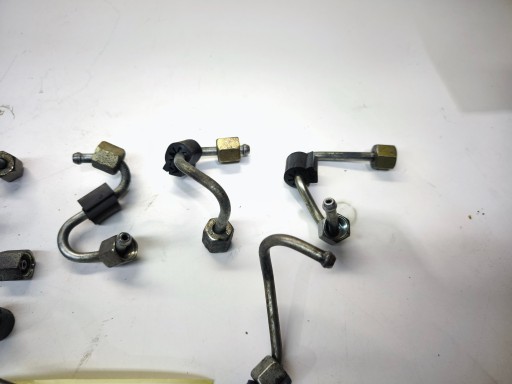 hadice paliva CISNIENIOWE AUDI A3 8V VOLKSWAGEN SEAT SKODA 1.6 TDI CRK