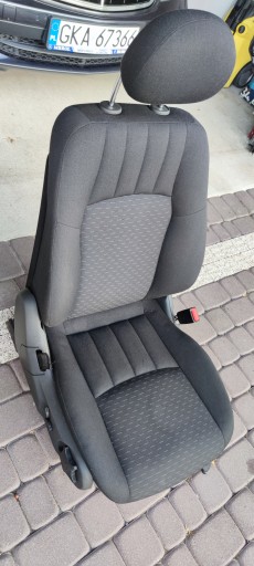 MERCEDES W203 передний правый подъемник сиденья