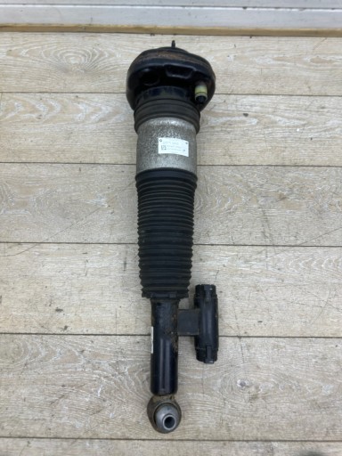 shock absorber pneumatyczny rear left BMW 7 G11 LCI 3.0D 13981113