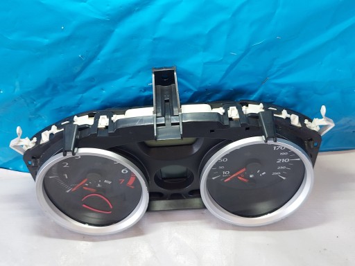 dials clock MEGANE II COUPE 2.0 16V 8200408790