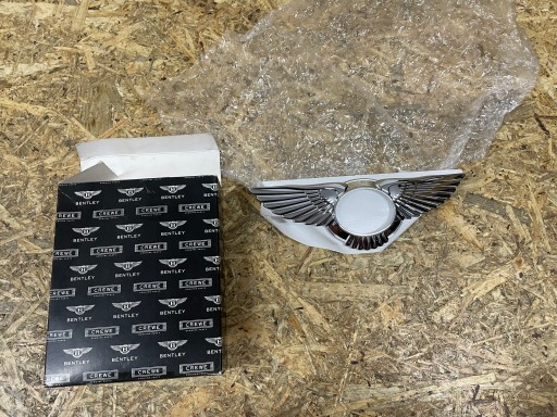 BENTLEY CONTINENTAL GT ЗАДНИЙ ЗНАЧОК З ЕМБЛЕМОЮ НОВИЙ ОРИГІНАЛ. 3W8853689F