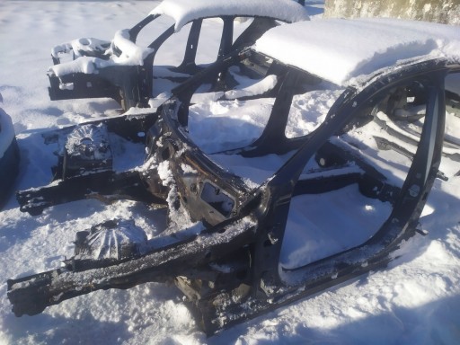 MERCEDES C220 W205 15R передний левый квадрант