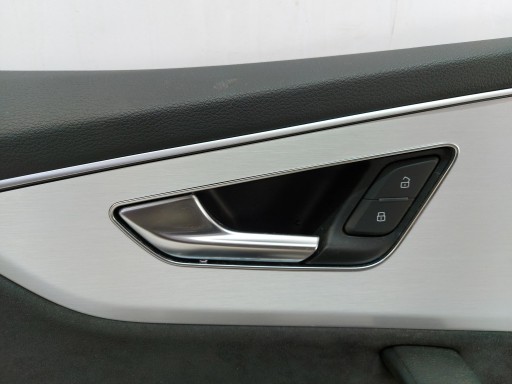 AUDI SQ7 Q7 II LIFT 4M0 upholstery side door front left BOSE UK