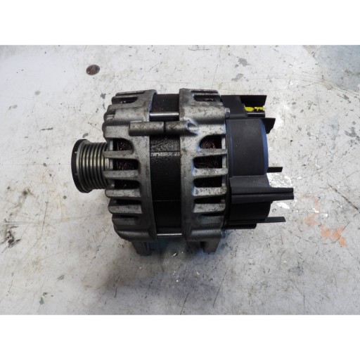 Генератор 231007619r renault master 4 iv 2.3dci