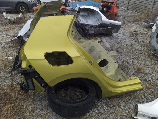 ЧЕТВЕРТЬ КРЫЛО ПРАВЫЙ ЗАДНИЙ VW GOLF VIII HB