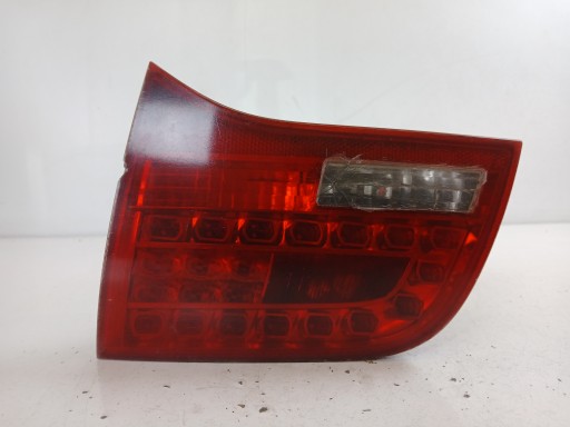 AUDI A6 C6 KOMBI AVANT light right rear part trunk door LED