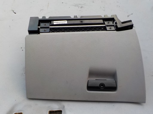 Handschuhfach des Beifahrers bmw x3 e83 2007r