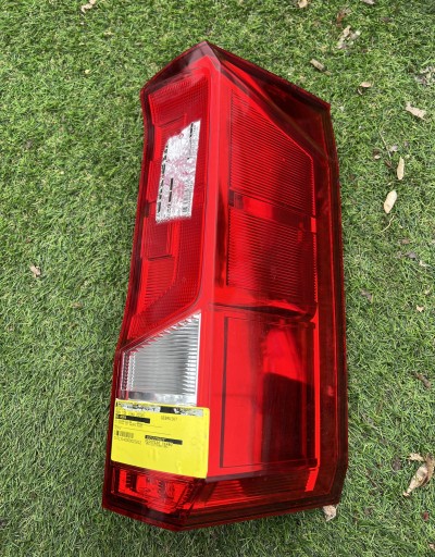 MAN TGE 2016 - 2026 light rear right complete 7C0.945.096.F 7C0945096F OR