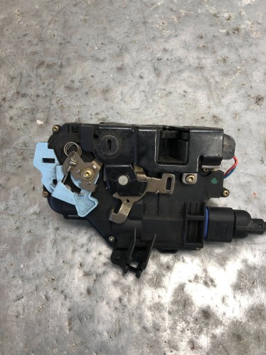lock door right front VW GOLF V plus 7L0839016