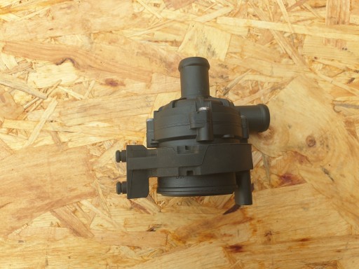 supplementary water pump SKODA OCTAVIA 2.0TDI 2Q0965567A