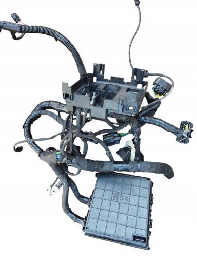 16228819836 - Kuga mk3 1.5 ecoboost блок запобіжників + встанов