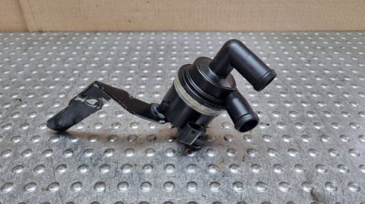 zusätzliche Wasserpumpe 5N0965561A GOLF VI A3 8P SCIROCCO LEON II YETI 2.0TDI