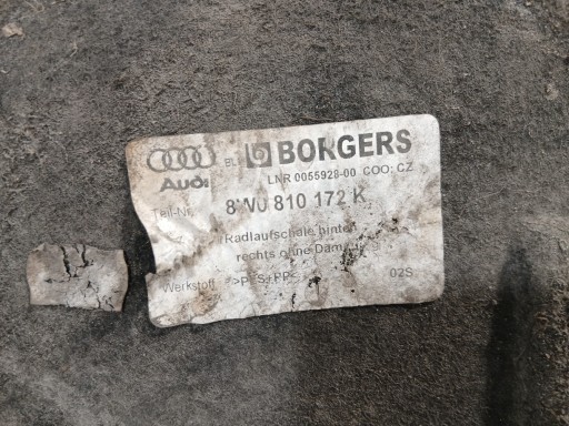 AUDI A4 B9 LIFT Radschale rechts heck 8W0810172K