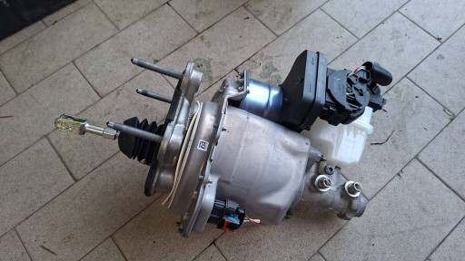 servo kočione, kočne pumpa Dacia Bigster R1310 460070332R