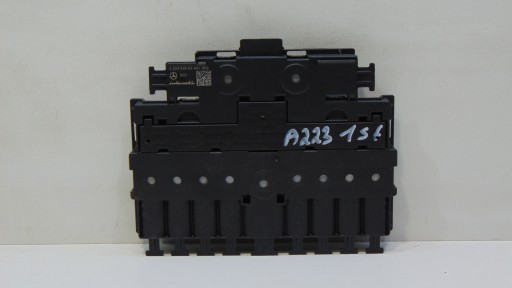 Mercedes w206 гнездо предохранителя a2235408444