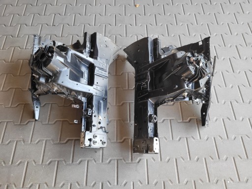 quarter front right JAGUAR XE X760 PEC EBONY BLACK