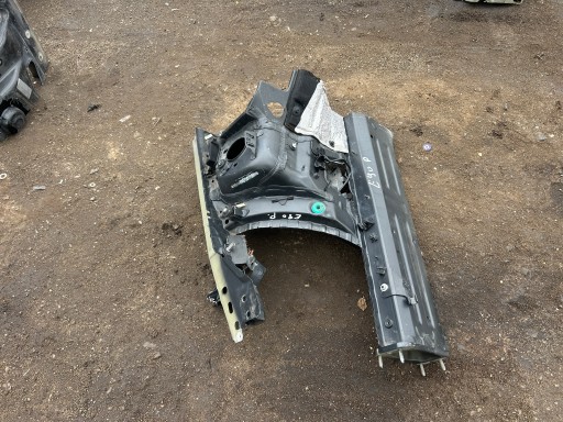 BMW E90 štvrťka predok ľavá pravá