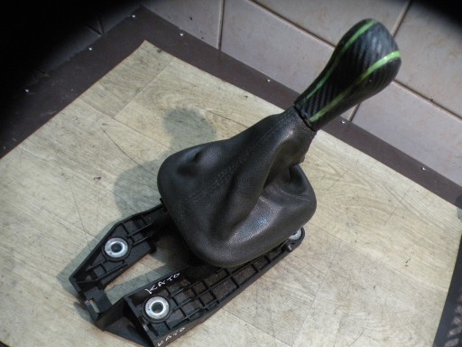 30899953 - Volvo S40 V40 01-03 Lift рычаг переключения передач