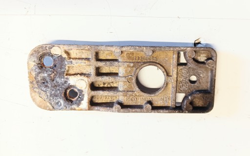 holder radiator lower OPEL ASTRA J 13300406