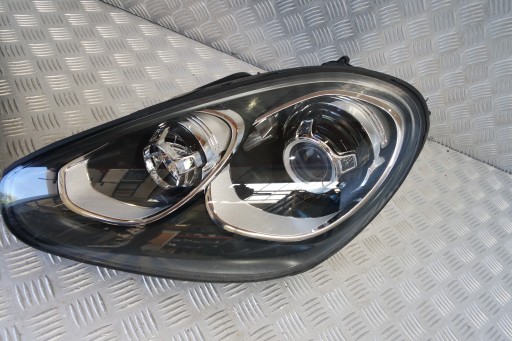 7P5941752B 7P5941751B - PORSCHE 7P5 LIFT ЛІХАР ПЕРЕДНИЙ КСЕНОН