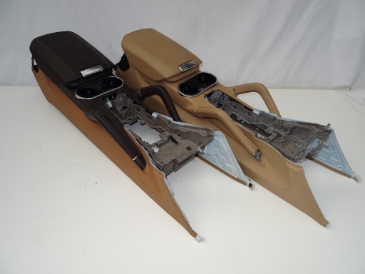 7P5864252 - Центральний підлокітник тунелю Cayenne 7p5 2010^