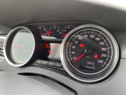 budíky budiky otáčkoměr Peugeot 508 a 1 10-18 1.6 16V THP 175 228 km