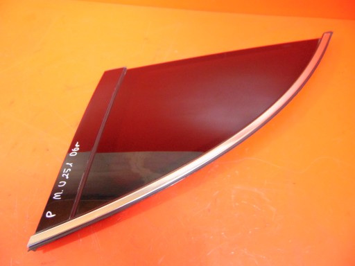 MERCEDES R-KLASA 251 W251 window bodywork right rear part rear KROTKI