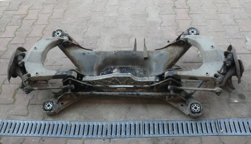 sider sususpension of the arm axle beam rear part sensors ABS AUDI A8 D2 3.7 V8 4x4 94