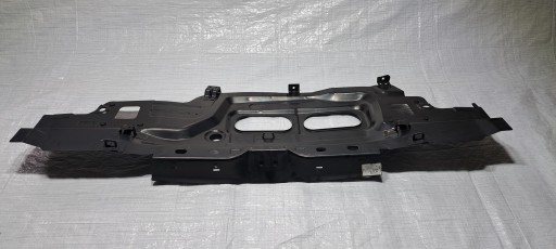 VW POLO ЗАДНИЙ РЕМЕНЬ 6R6813301C