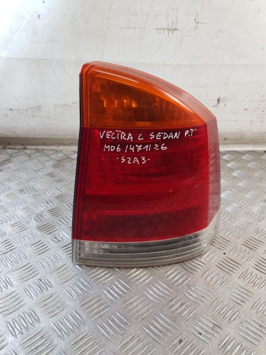 light right rear part + insert 13130644 OPEL VECTRA C sedan 02R