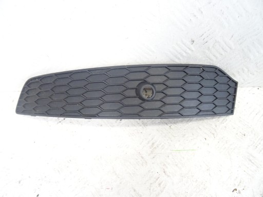 grid of a bumper right rear part AUDI Q3 8U LIFT S-LINE 8U0807732B