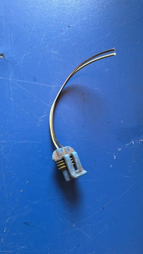 Prise Niveau Liquide CHLODNICZEGO Réservoir Expansion SAAB 9-3 93