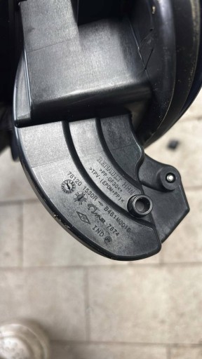 Volet trappe carburant Carburant Renault Austral 781201530R BIYNN
