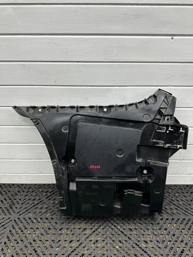 bumper bracket of the rear BMW 5 G30 G31 G38 8066721