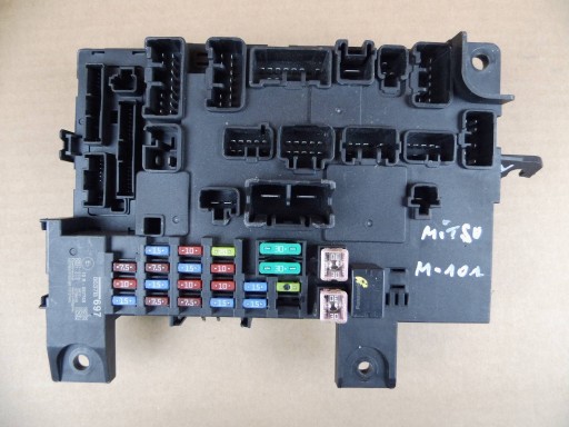 Mitsubishi Outlander III modul bedienteil 8637B697