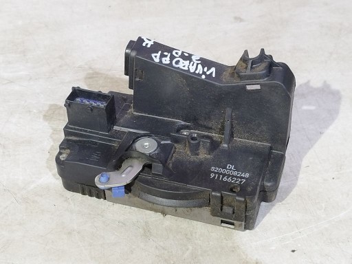Opel Vivaro A lock z door right front 3 PIN 8200008248