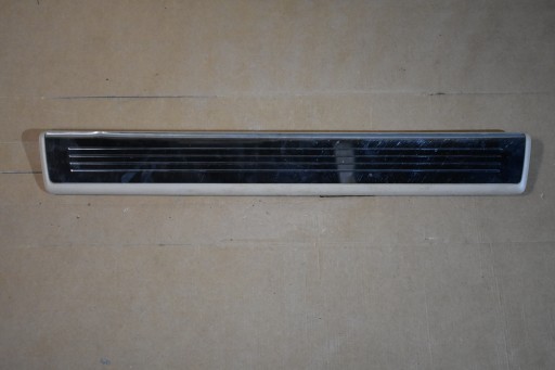 moulding cap threshold MERCEDES SL R231 1